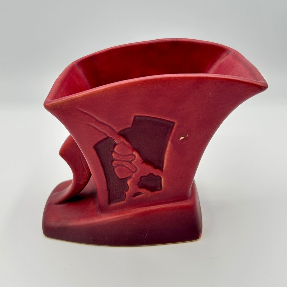 Roseville Pottery Wincraft Red Cornucopia Vase 756 Matte Art Deco Ceramic 6in